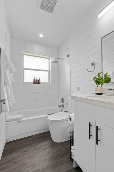 1456 Cross Way, West Palm Beach, FL 33401 Photo