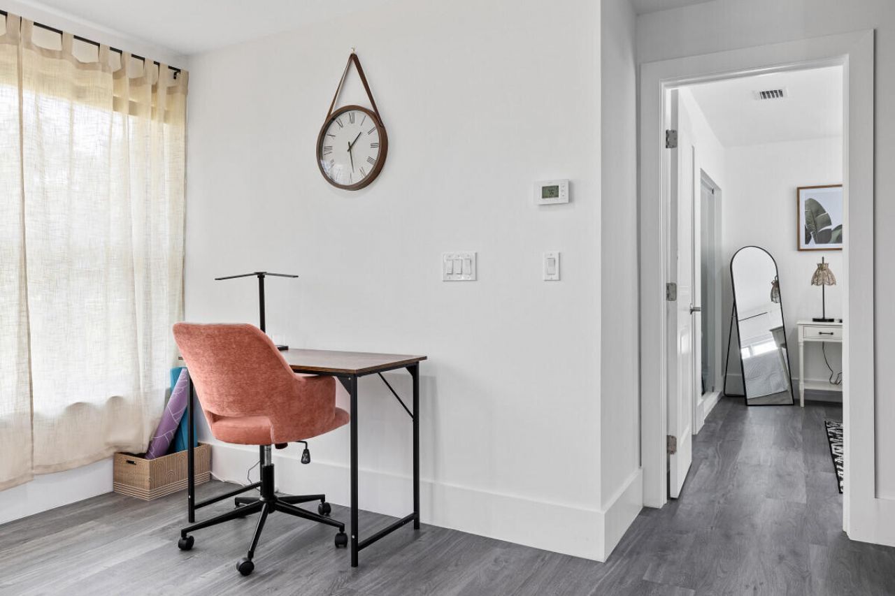 1456 Cross Way, West Palm Beach, FL 33401 Photo