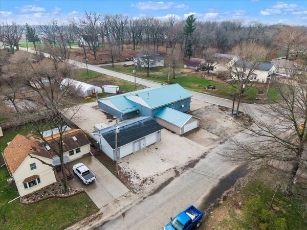 162 Exchange Street , Colona, IL 61241