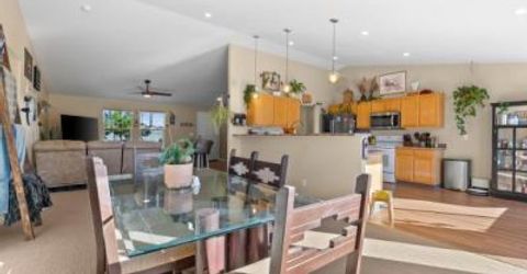 552 Spur Court, Fernley, NV 89408 Photo