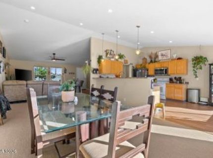 552 Spur Court, Fernley, NV 89408 Photo