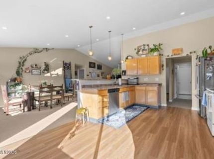 552 Spur Court, Fernley, NV 89408 Photo