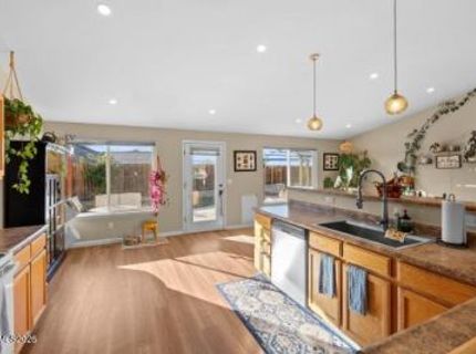 552 Spur Court, Fernley, NV 89408 Photo