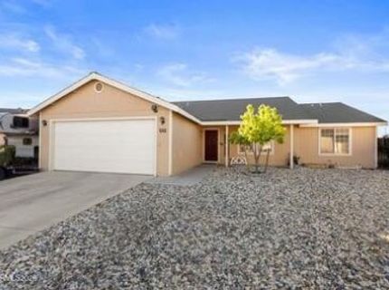 552 Spur Court, Fernley, NV 89408 Photo