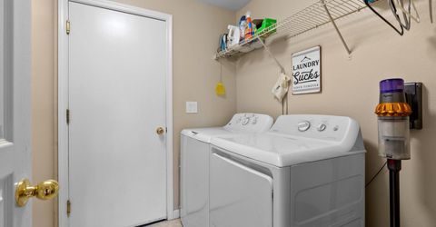 552 Spur Court, Fernley, NV 89408 Photo