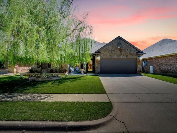 1733 Colorado Drive, Burleson, TX 76028