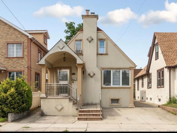 16711 81st Avenue, Hillcrest (Queens), NY 11432