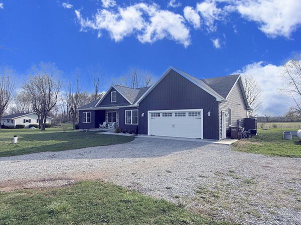 9775 Conrad Road, Saint Paris, OH 43072