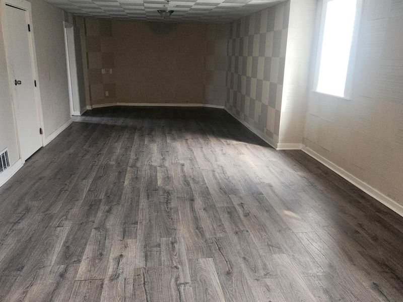 3270 E Livingston Avenue, Columbus, OH 43227 Photo 11