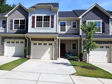 247 Cypress Hill Lane, Holly Springs, NC 27540
