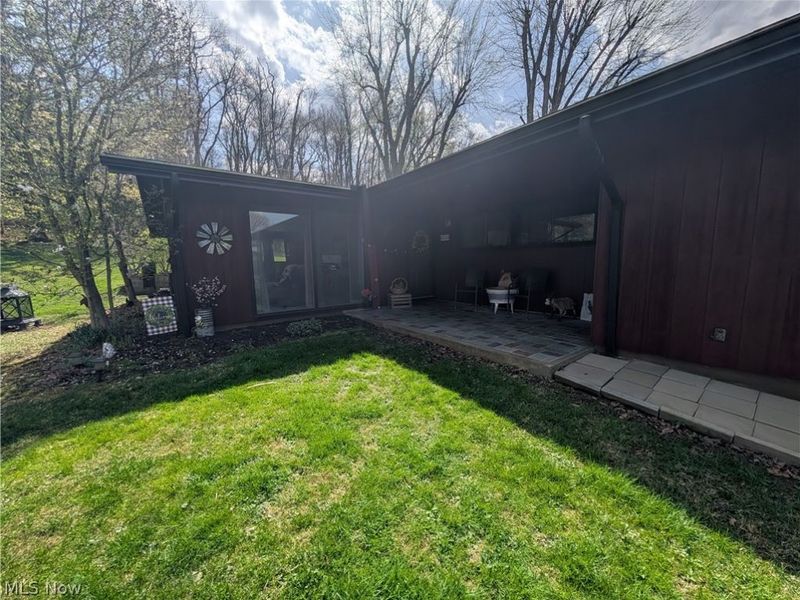 228 Crowley Drive, Roseville, OH 43777 Photo 2