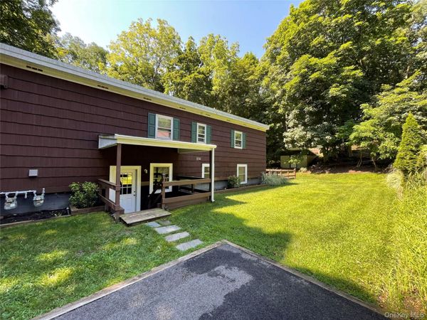 328 B E Broadway , Port Jefferson, NY 11777