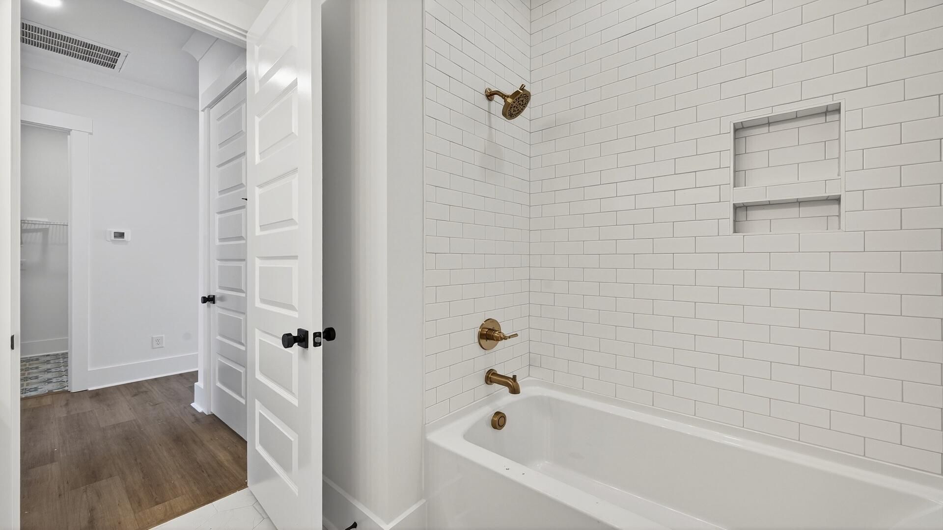 427 Brightside Trail Photo 15