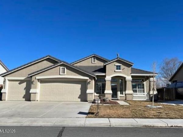 919 Desert Breeze Way, Fernley, NV 89408