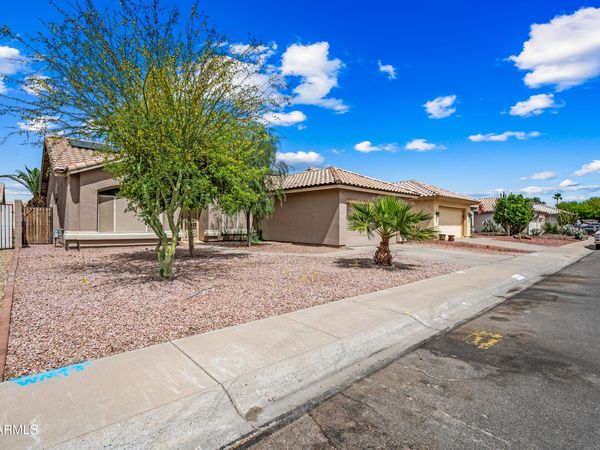 11526 W CYPRUS Drive, Avondale, AZ 85392