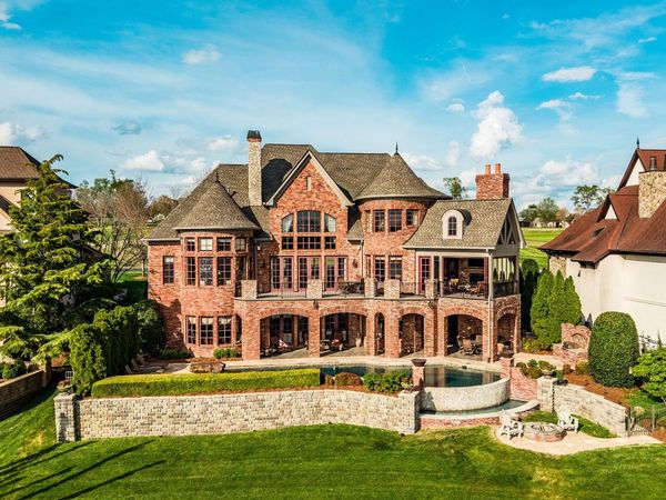 1722 Jacobs Dr, Gallatin, TN 37066