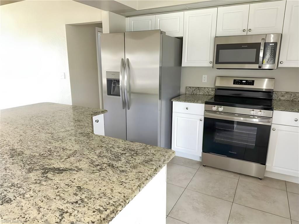 4609 SW 9th Ave, Cape Coral, FL 33914 Photo