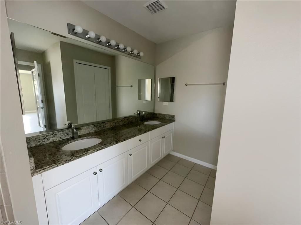 4609 SW 9th Ave, Cape Coral, FL 33914 Photo