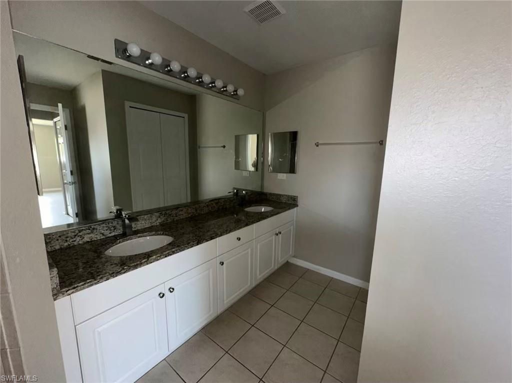 4609 SW 9th Ave, Cape Coral, FL 33914 Photo