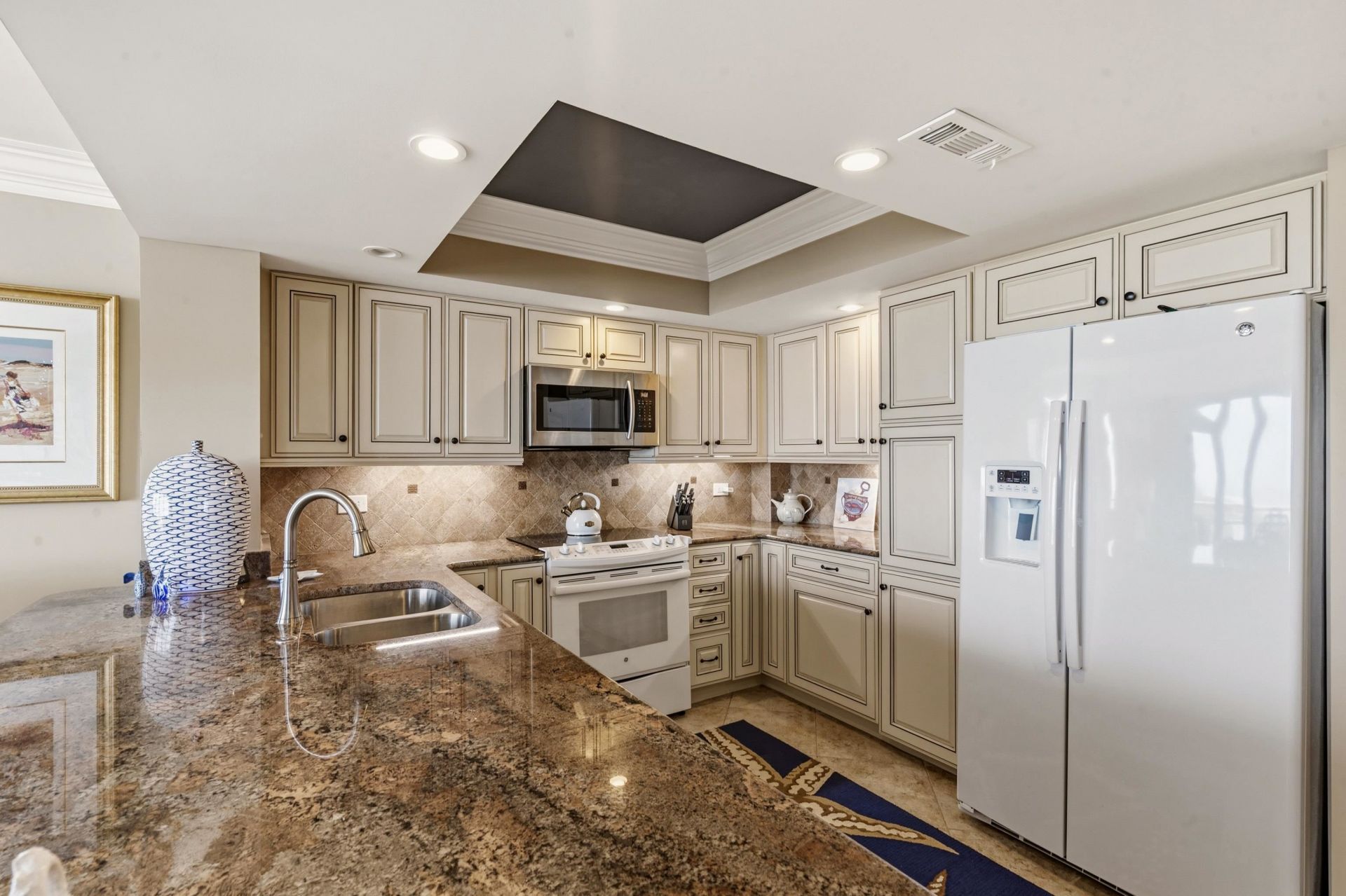 101 Ocean Creek Dr. Photo 9