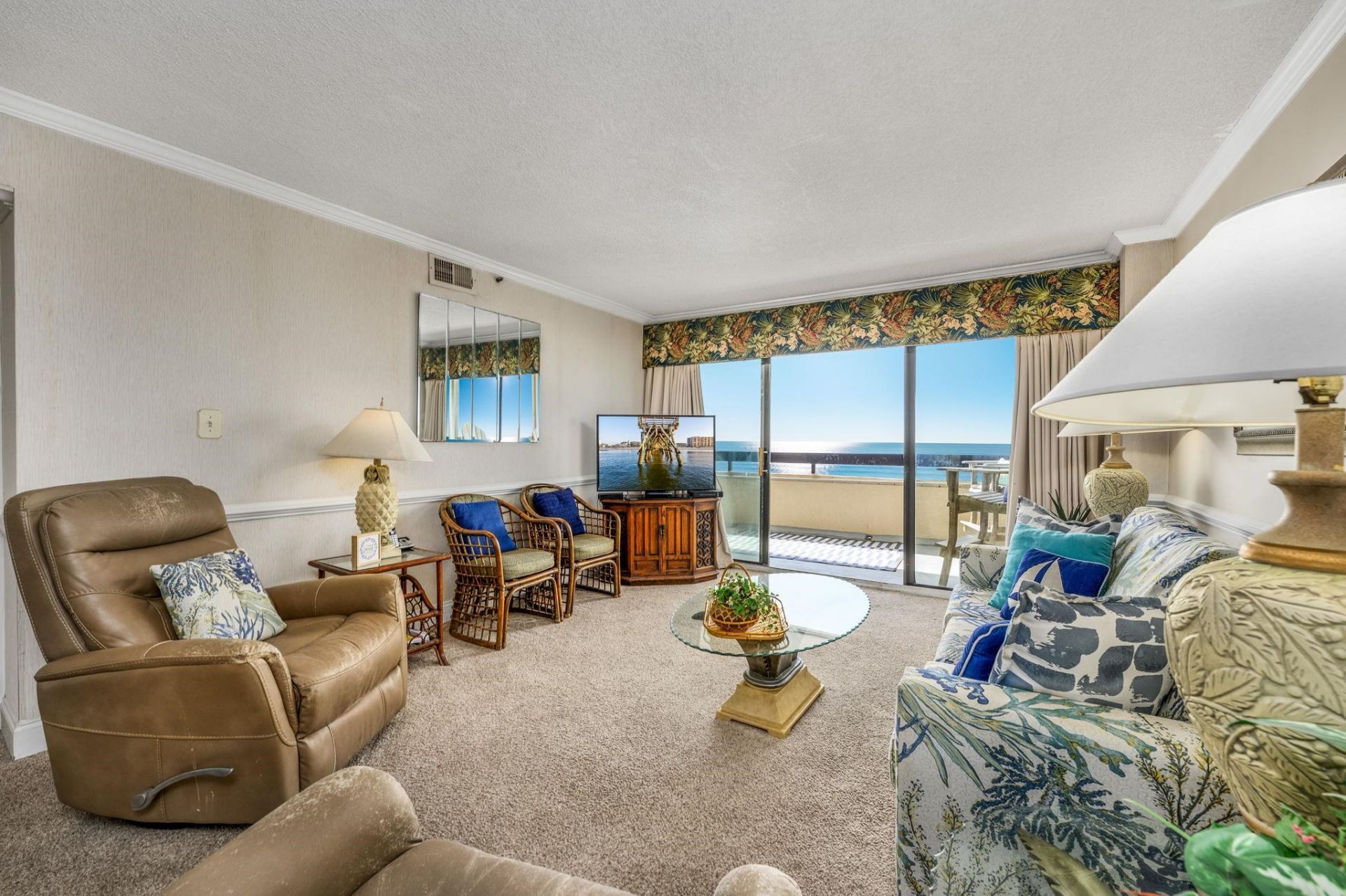 6100 Ocean Blvd. N Photo 2