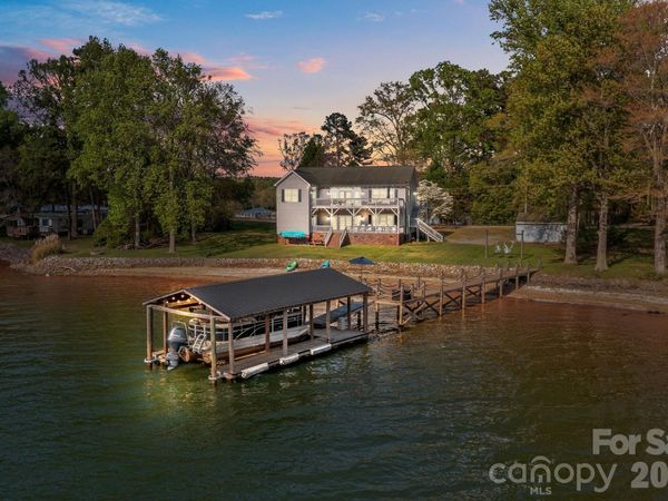 8927 Holdsclaw Road , Terrell, NC 28682