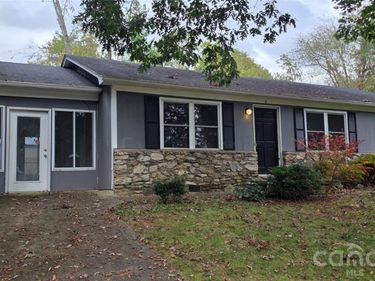 6 Fairway Drive , Asheville, NC 28805