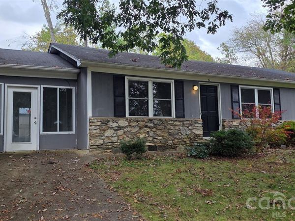 6 Fairway Drive , Asheville, NC 28805