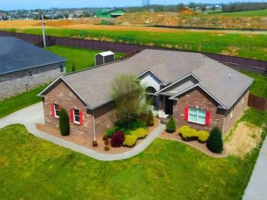 132 Minnow Cove Court, Nicholasville, KY 40356