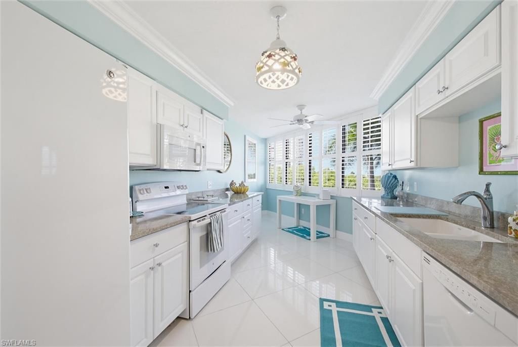 6000 Pelican Bay Blvd N, Unit C203, Naples, FL 34108 Photo
