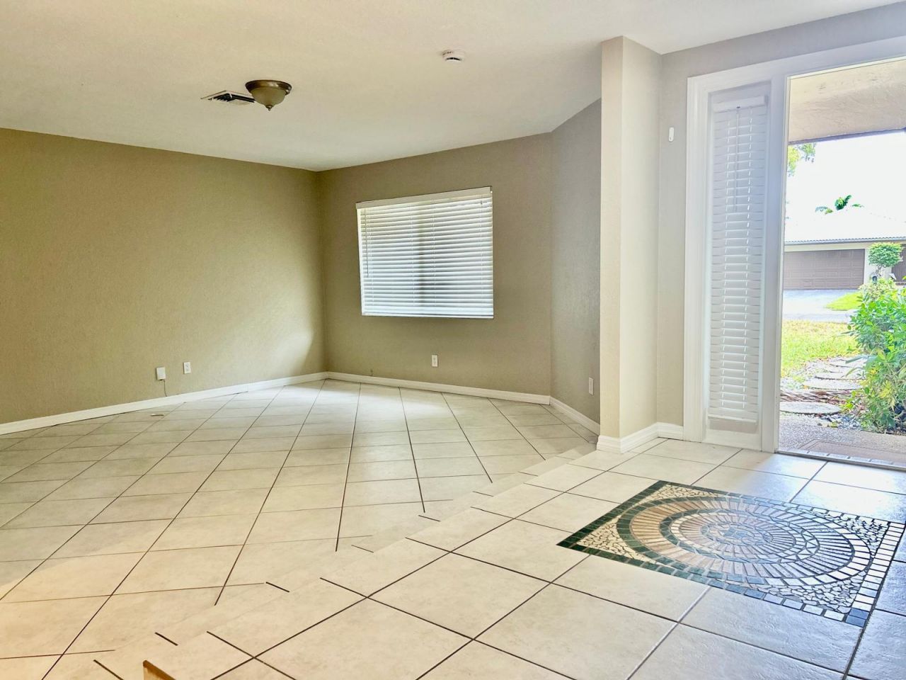 222 NW 92nd Terrace, Coral Springs, FL 33071 Photo