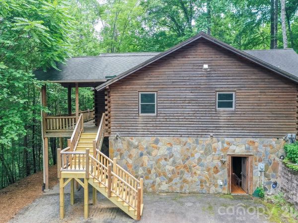 184 Sunlight Path , Lake Lure, NC 28746