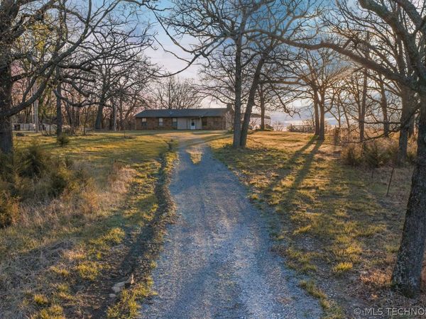 6312 N 428 Road , Pryor, OK 74361