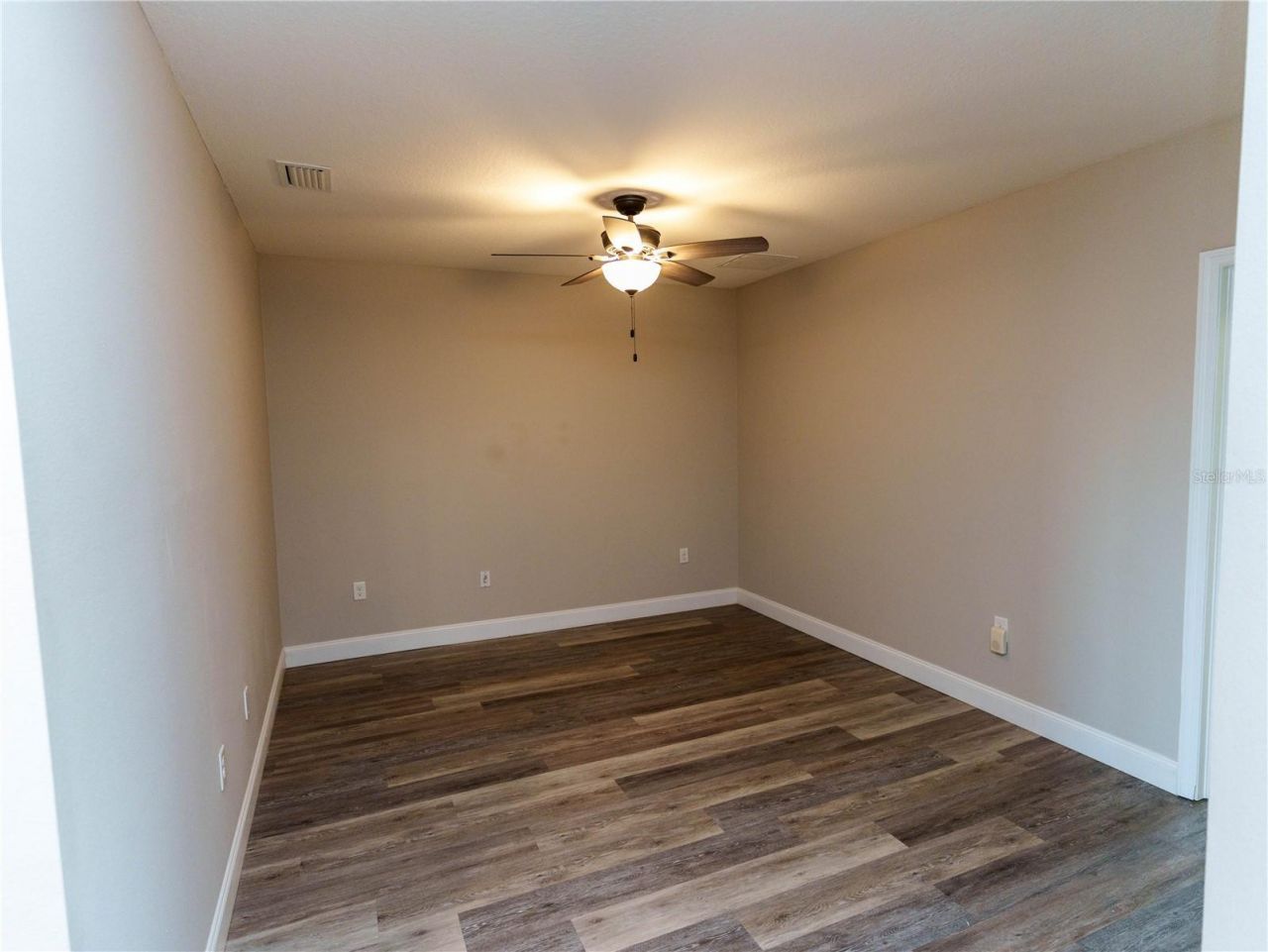 623 53rd Ave N, Saint Petersburg, FL 33703 Photo