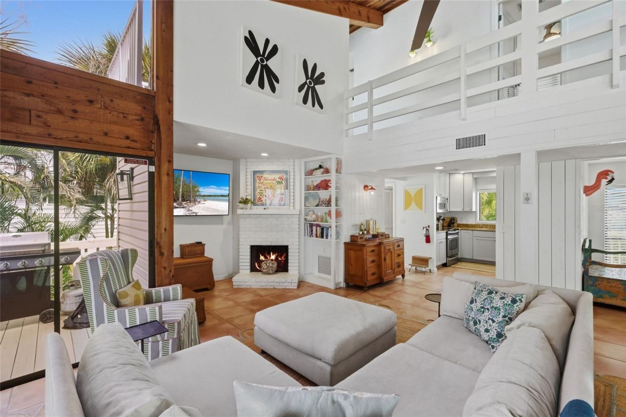 727 Jacaranda Road, Anna Maria, FL 34216 Photo