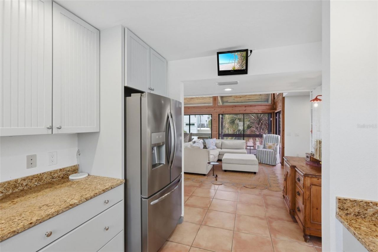 727 Jacaranda Road, Anna Maria, FL 34216 Photo