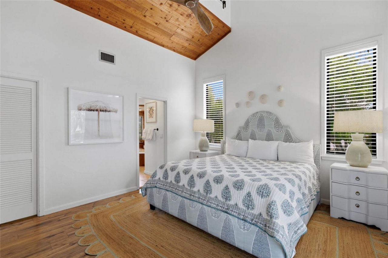 727 Jacaranda Road, Anna Maria, FL 34216 Photo