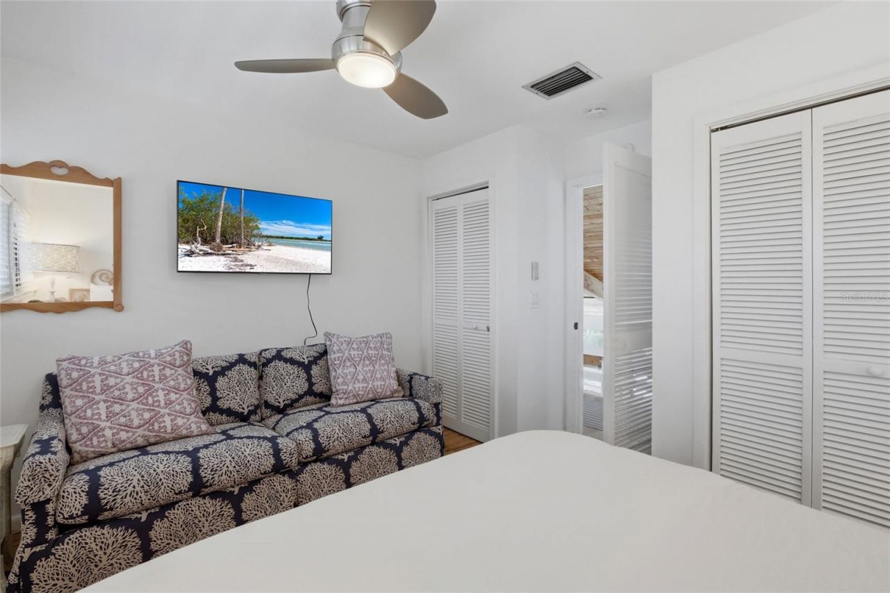 727 Jacaranda Road, Anna Maria, FL 34216 Photo