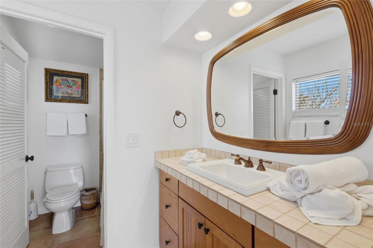 727 Jacaranda Road, Anna Maria, FL 34216 Photo