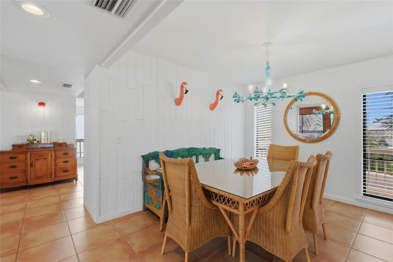 727 Jacaranda Road, Anna Maria, FL 34216 Photo