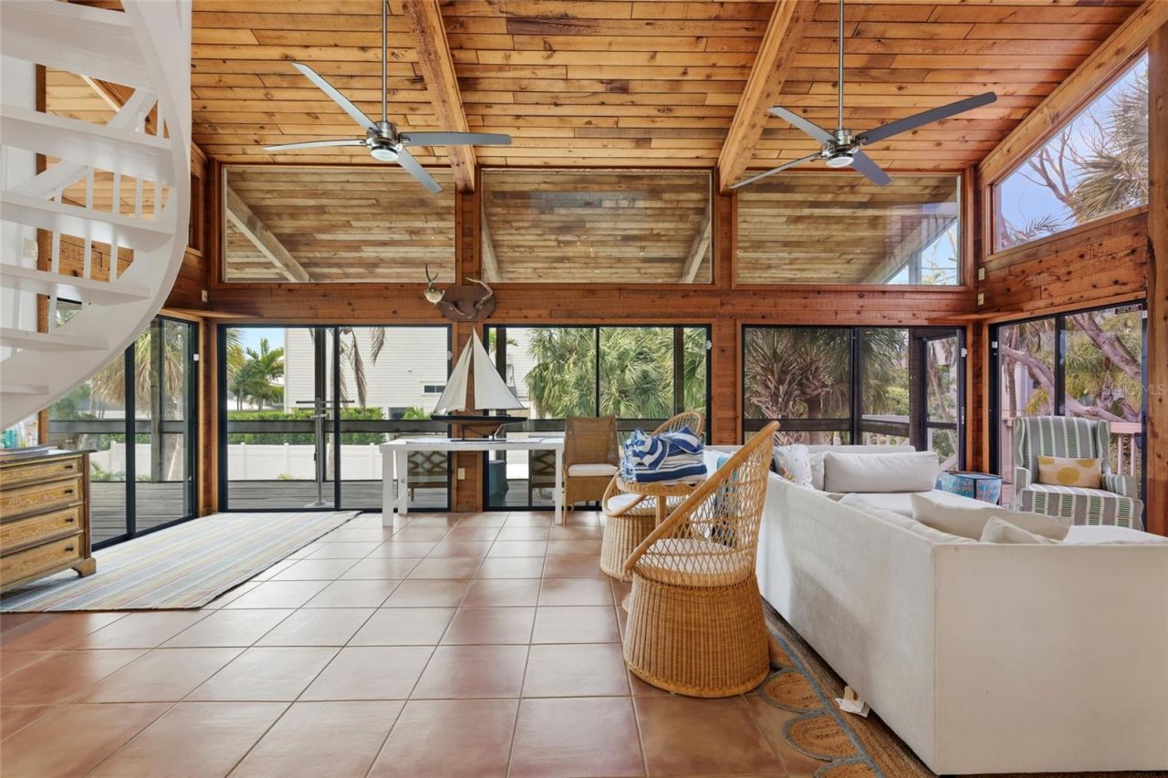 727 Jacaranda Road, Anna Maria, FL 34216 Photo