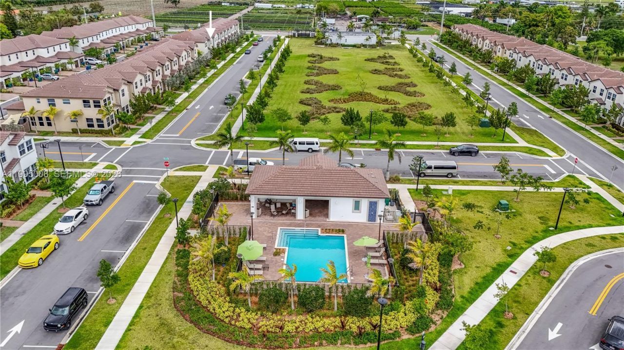26442 SW 148 Ct, Unit 26442, Homestead, FL 33032 Photo