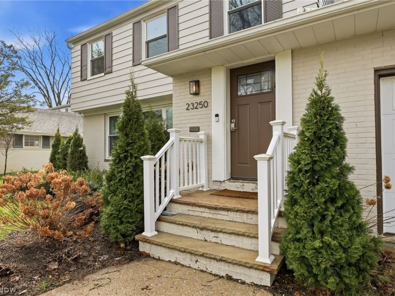 23250 Fairmount Boulevard, Shaker Heights, OH 44122 Photo 3