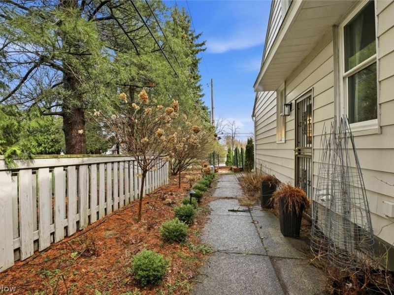 23250 Fairmount Boulevard, Shaker Heights, OH 44122 Photo 43