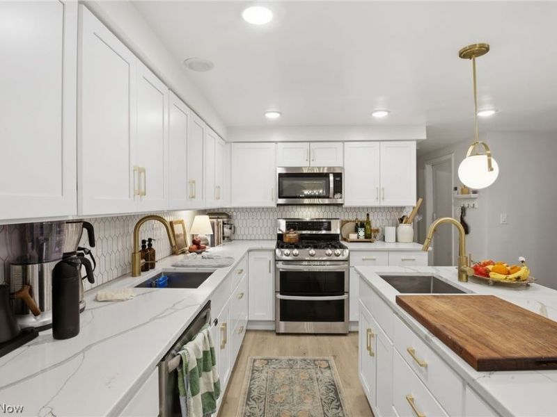 23250 Fairmount Boulevard, Shaker Heights, OH 44122 Photo 8