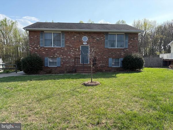 706 SHAMROCK DRIVE, FREDERICKSBURG, VA 22407