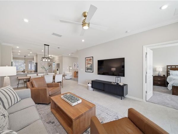 9394 Pocida CT, Unit 101, NAPLES, FL 34119