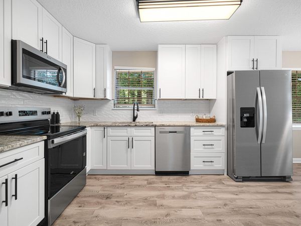 207 Oglesby Avenue, Crestview, FL 32536