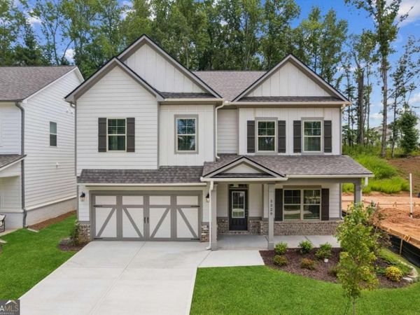 5556 Keswick Drive, Flowery Branch, GA 30542