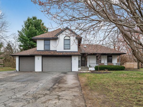 2346 Heights Avenue E, Maplewood, MN 55119